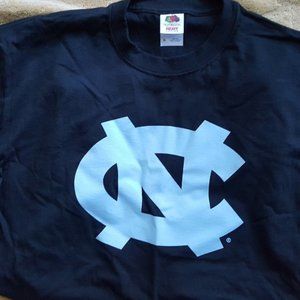 North Carolina U. T-Shirt X-Large